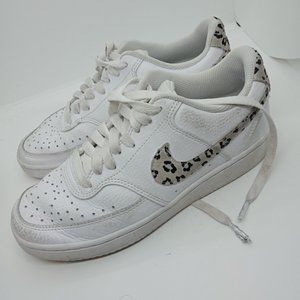 NIKE COURT VISION LOW LEOPARD SNEAKER